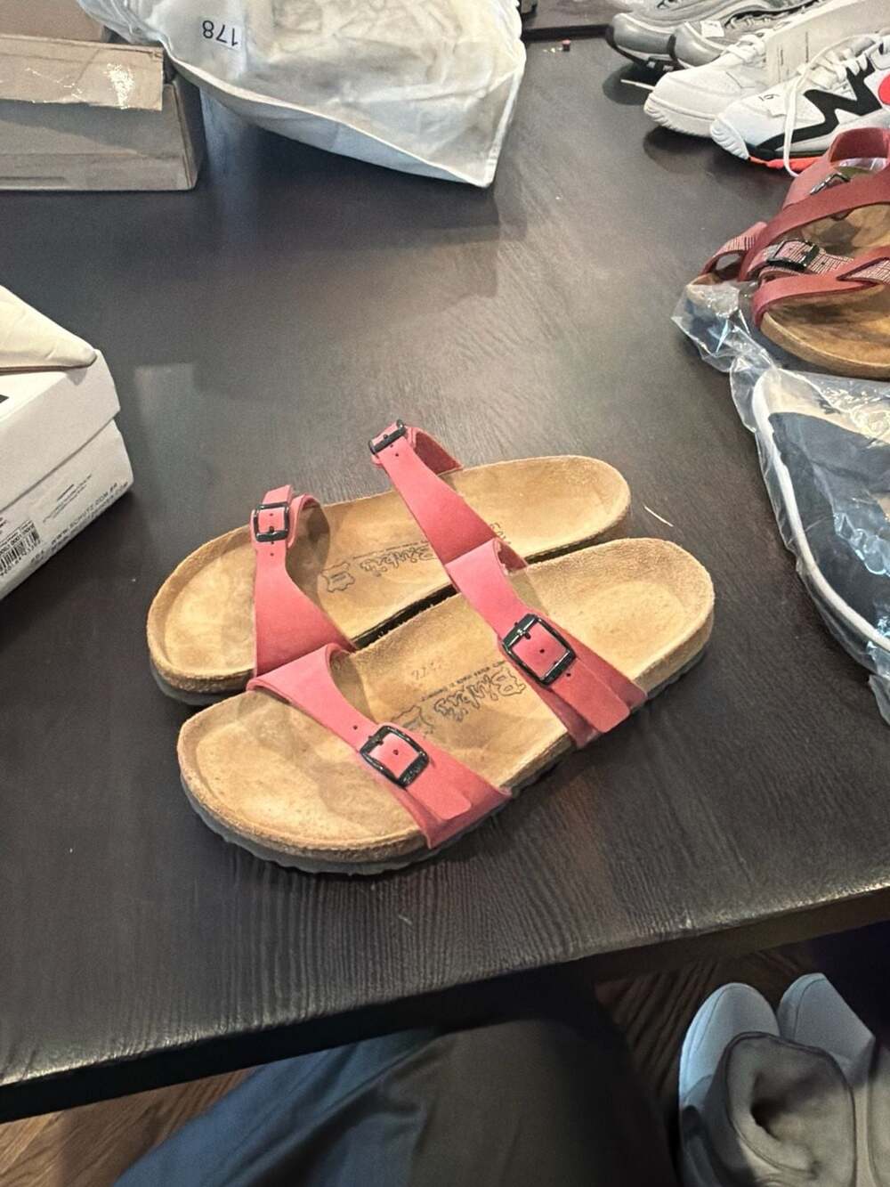 Birki's by Birkenstock Belmont Pink Leather Double Strap Sandals Size 40 new old - Picture 3 of 8